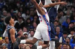 开云体育入口-独行侠完胜广厦队，武切维奇让比赛提前失去悬念