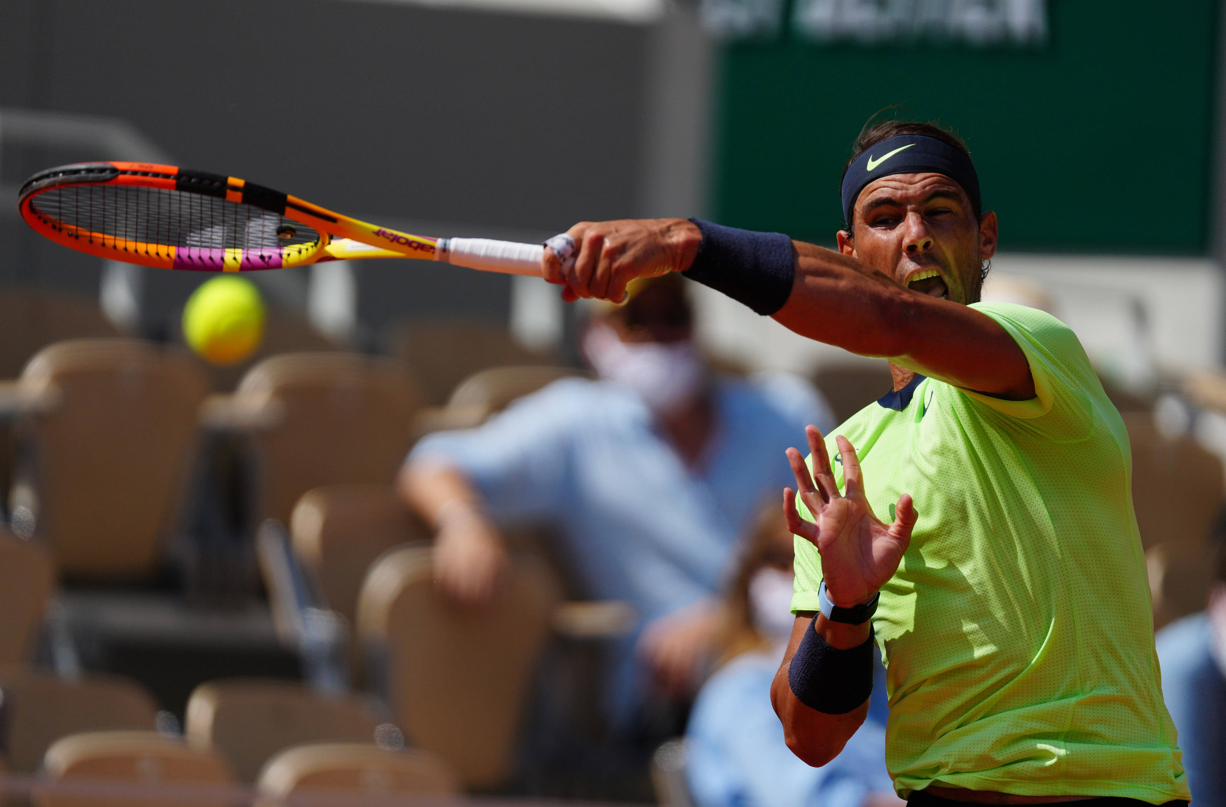 日本网球队碾压意大利网球队，纳达尔高光表现的简单介绍